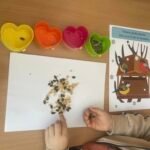 WSZYSTKIE DZIECI PAMIĘTAJĄ O ZWIERZĘTA ZIMĄ DBAJĄ