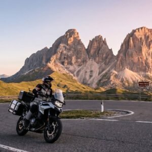 Motocyklowa wyprawa do Dolomitów – Alpy Wschodnie & legendarnie kręte drogi 2026