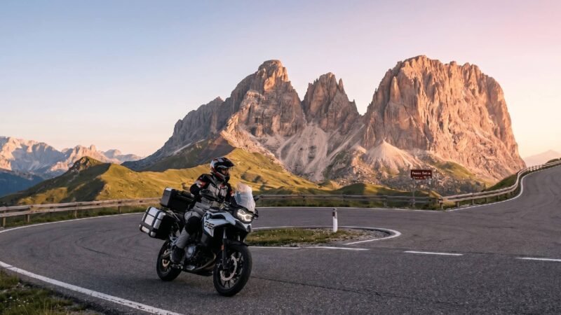 Motocyklowa wyprawa do Dolomitów – najlepsze trasy w Alpach i legendarne przełęcze Włoch